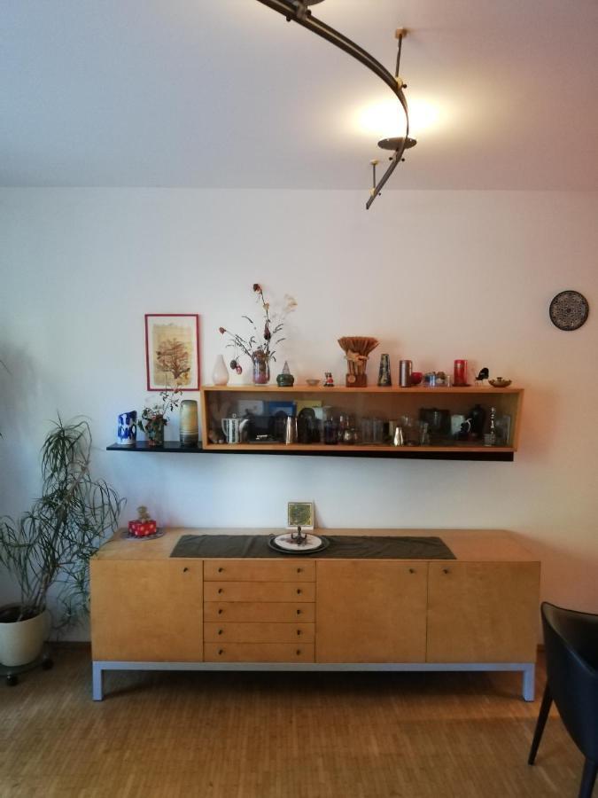 Room In Maisonette With Garden, Parking Place Wien Eksteriør billede